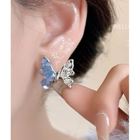 Blue Butterfly Pearl Earrings - Picture 2 of 6